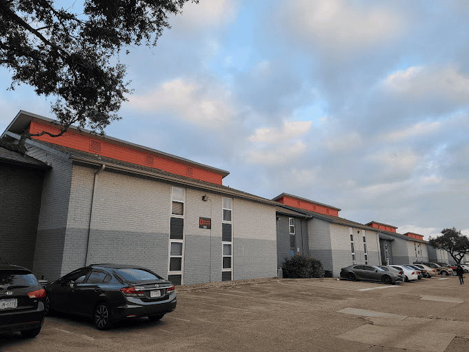 Pearl Apartments