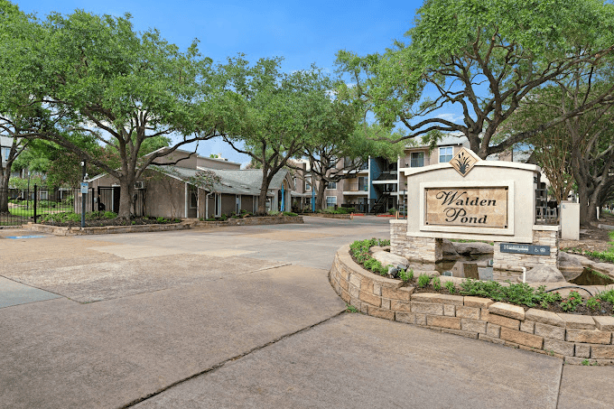 Walden Pond Apartments