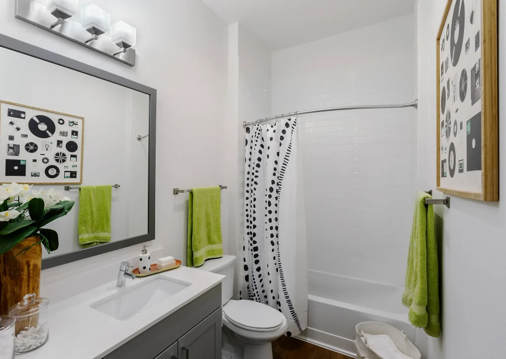 Berkeley House Walk-In Shower
