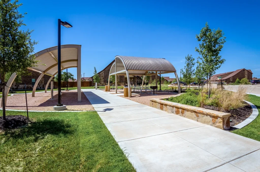 The Barracks Townhomes Apartments 