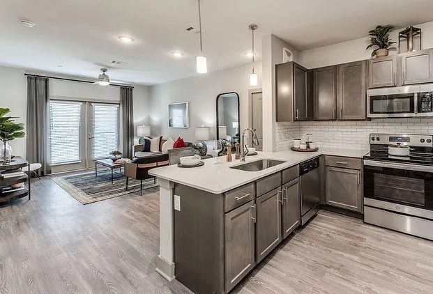 City Heights College Station Apartments with Washer & Dryer