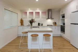 College Station Apartments with Kitchen Island