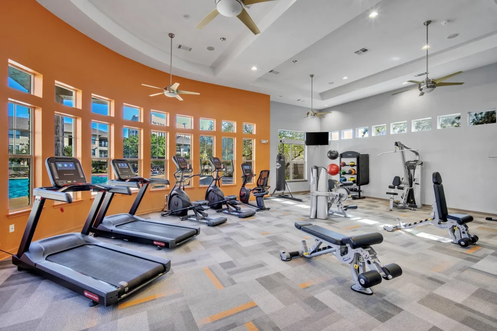 Crescent Pointe