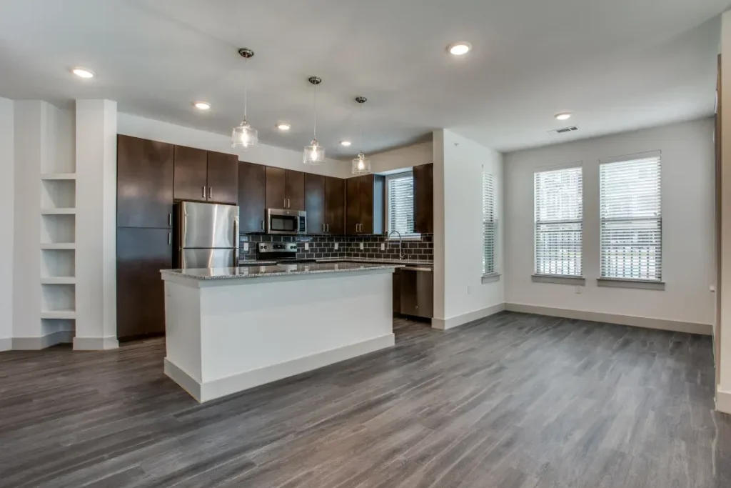 Nine50 Town Lake at Midtown Apartments with Washer & Dryer