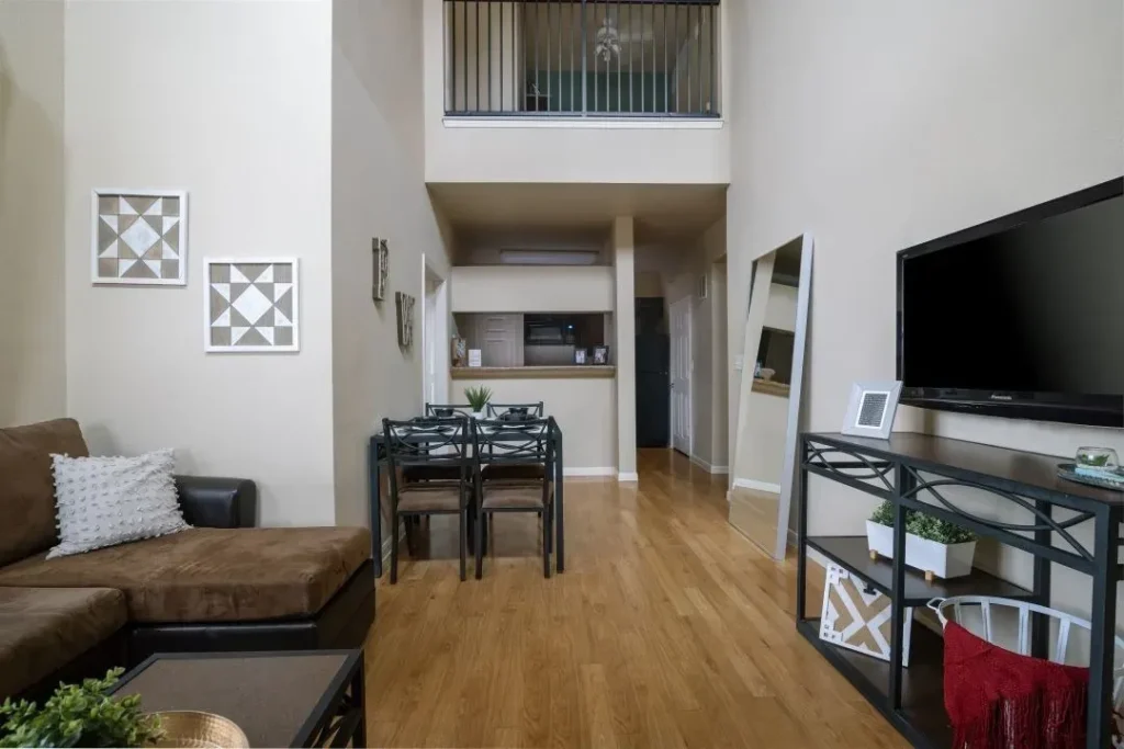 Parkway Apartments
