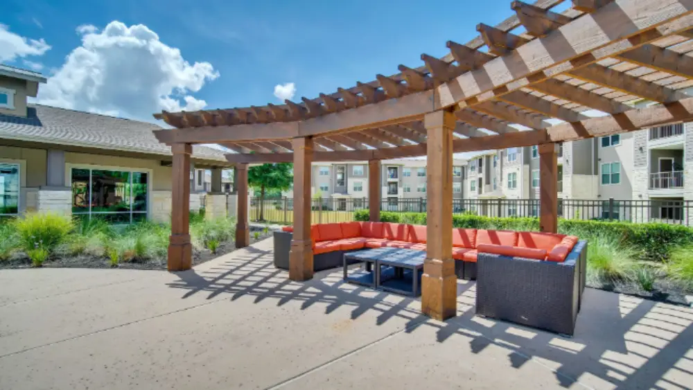 The Bend at Crescent Pointe
